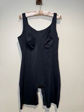 Ruby Ribbon Mid Thigh Shaping Bodysuit Black Womens Shapewear Size 48